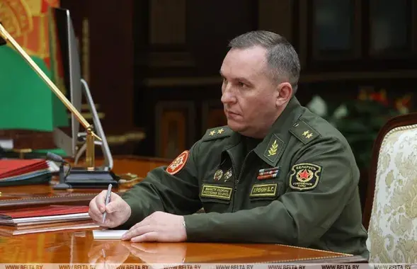 Belarusian Defense Minister Viktar Khrenin / BELTA​