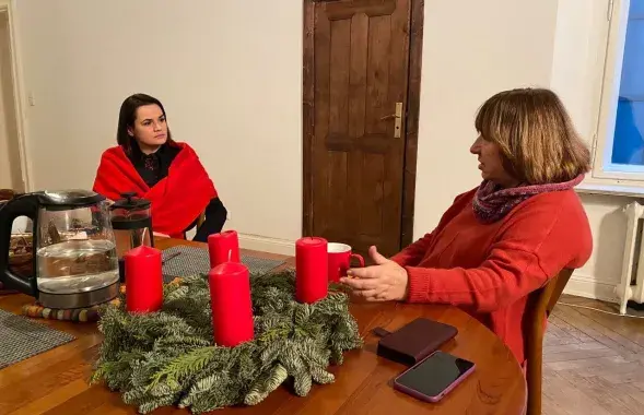 Встреча в Берлине Светланы Тихановской и Светланы Алексиевич / @tsikhanouskaya