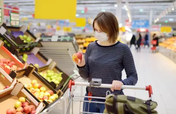 В магазине / ShutterStock
