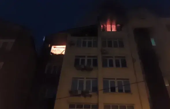 Пожар в Донецке после обстрела / @itsdonetsk
