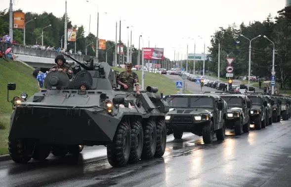 Расійскія вайскоўцы ў Мінску / Еўрарадыё