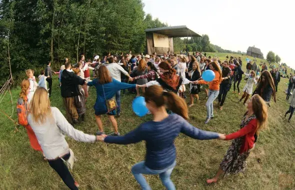 "Камяніца": кожны тут не проста глядач, а робіць у фэст свой унёсак