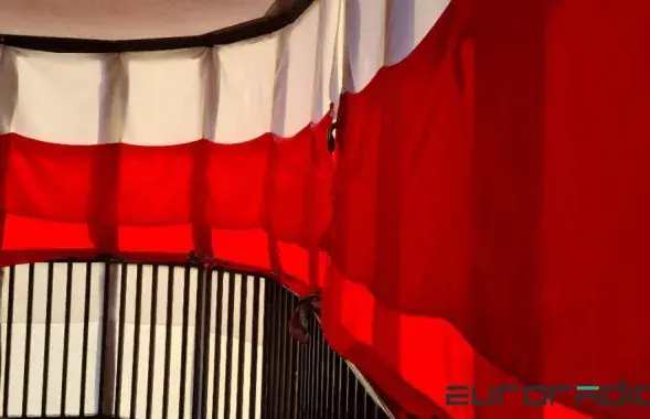 Сцяг на балконе / Еўрарадыё