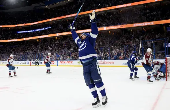 "Тампа" &mdash; "Колорадо" / twitter.com/TBLightning
