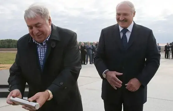 Михаил Гуцериев и Александр Лукашенко / БЕЛТА