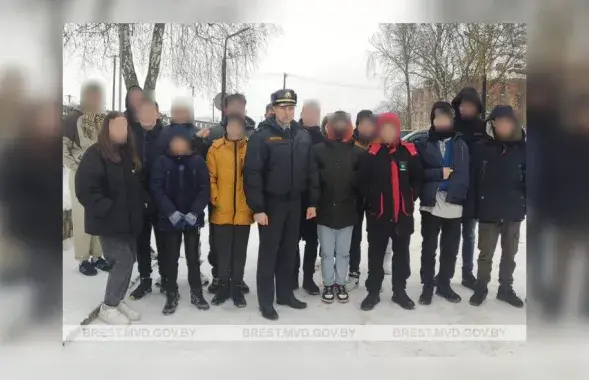 Ганцевичским подросткам устроили экскурсию в СИЗО / brest.mvd.gov.by
