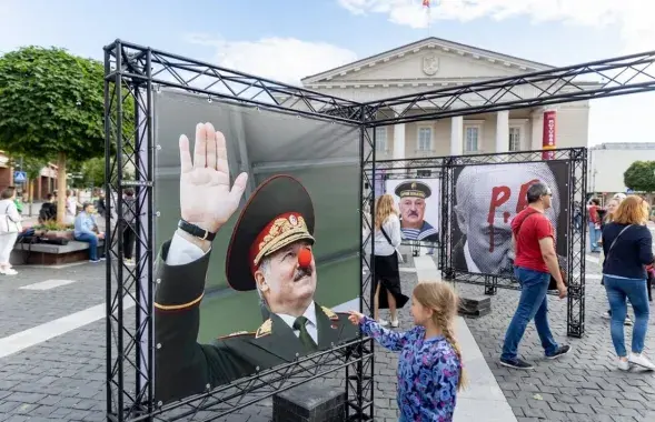 У Бруселі вераць, што ў рэжыму Аляксандра Лукашэнкі ёсць выбар / delfi.lt
