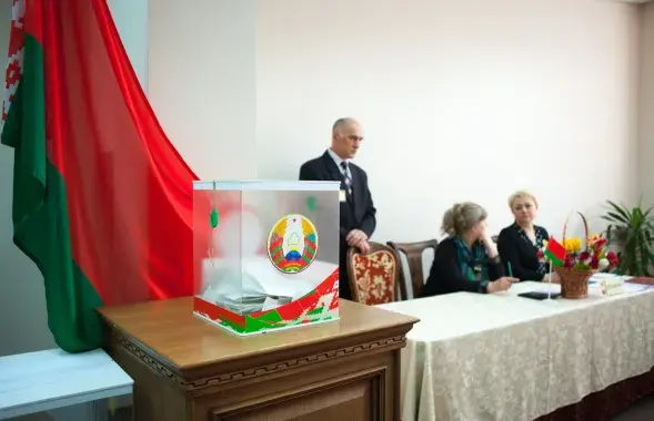 На избирательном участке. Фото: Еврорадио