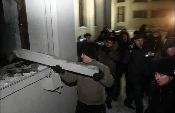 Палітвязня Уладзіміра Кондруся 23 лістапада пераводзяць у псіхіятрычную лякарню