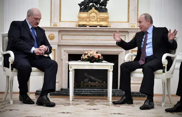 Александр Лукашенко и Владимир Путин. Фото: Reuters