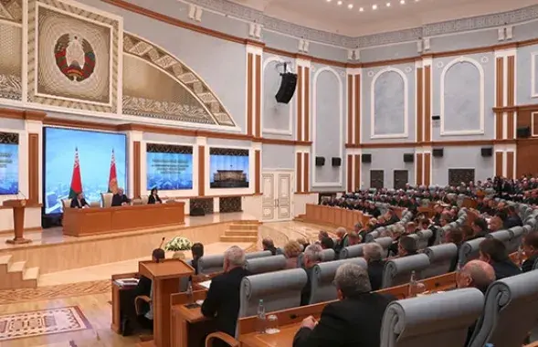 Александр Лукашенко на республиканском семинаре по совершенствованию ЖКХ. Фото: president.gov.by