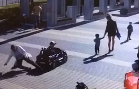 Кадр из видео