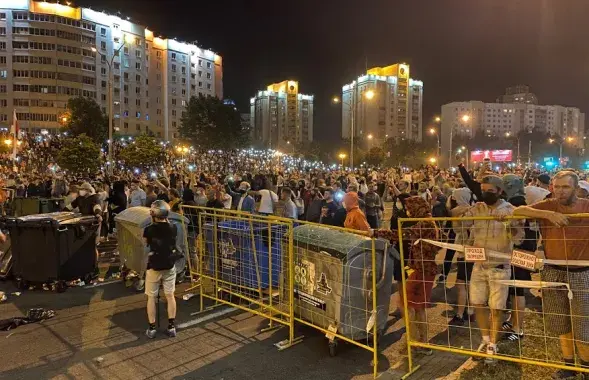 В Беларуси три дня не утихают уличные акции протеста​ / Еврорадио
