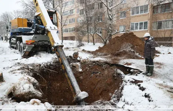 Аварыя вадаправода ў Мінску / БЕЛТА
