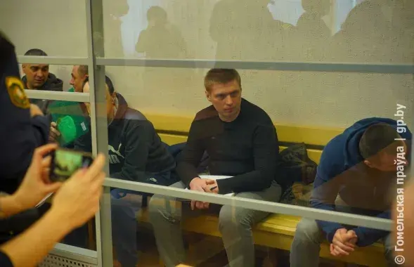 Во время суда над участниками "Рабочага руху" /gp.by
