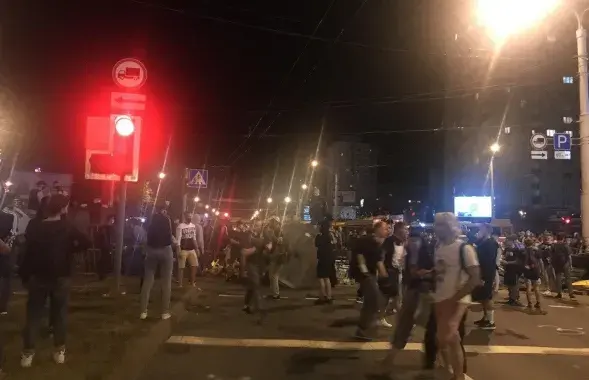 Возле ТЦ "Рига" / t.me/belamova