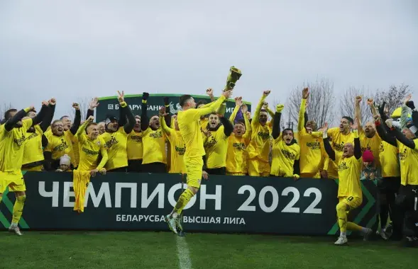 ФК "Шахцёр" лічыўся чэмпіёнам 2022 года / fcshakhter.by
