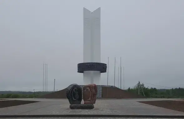 Памятник "Три сестры"​ / cg.gov.ua
