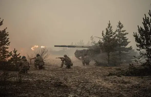 Украінскія вайскоўцы вядуць бой /&nbsp;facebook.com/GeneralStaff.ua
