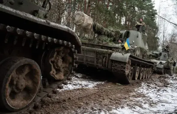 Украинские военные ждут подкрепление — немецкие танки /&nbsp;facebook.com/GeneralStaff.ua
