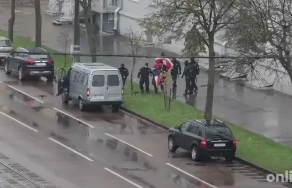 Момант затрымання / Онлайнер