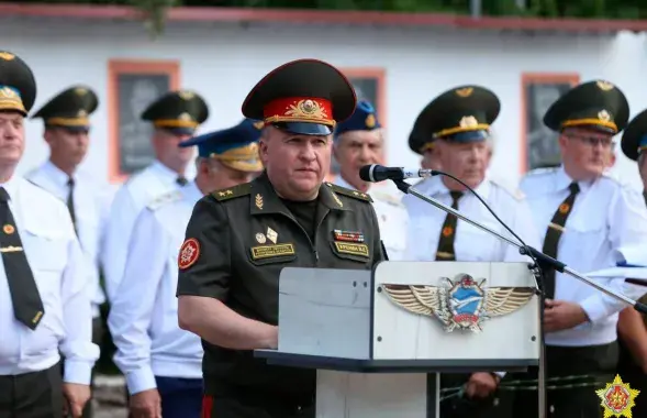 Міністр абароны Віктар Хрэнін / "Ваяр"