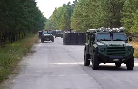 Падчас вучэнняў каля мяжы з Беларуссю