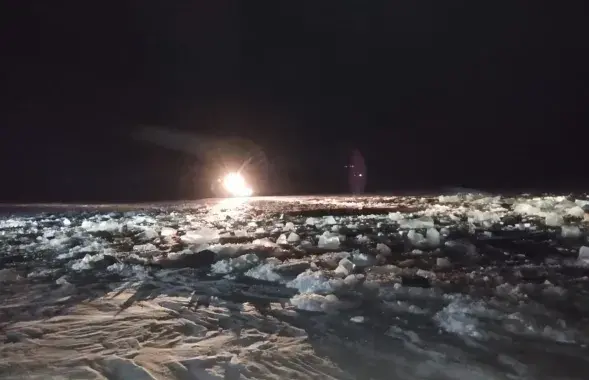 На месцы падзення верталёта Мі-8
