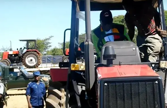 Прэзідэнт Зімбабвэ і "Беларус"
