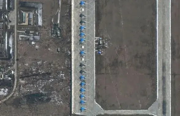 Последствия атаки на военный аэродром&nbsp;

