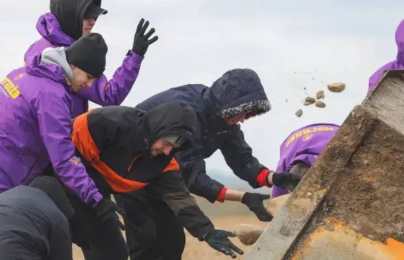Time to collect stones / vk.com/hcmogilev
