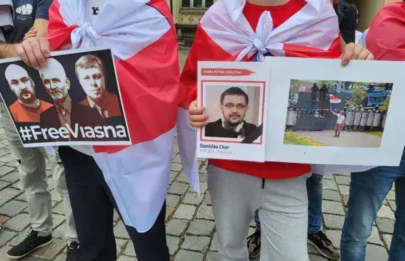 У Беларусі налічваецца ўжо больш за 1400 палітычных зняволеных
