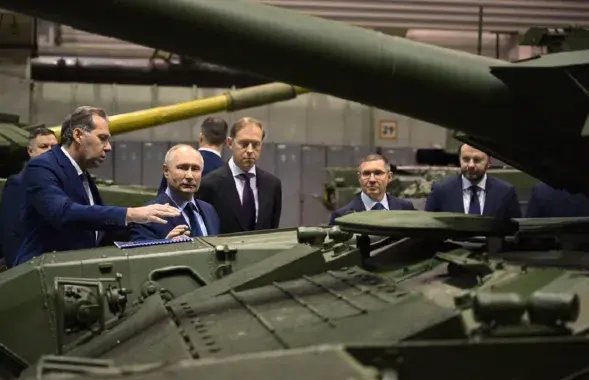 Уладзімір Пуцін разгарнуў гібрыдную вайну супраць Еўропы
