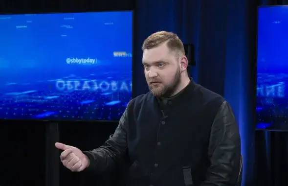 Рыгор Азаронак
