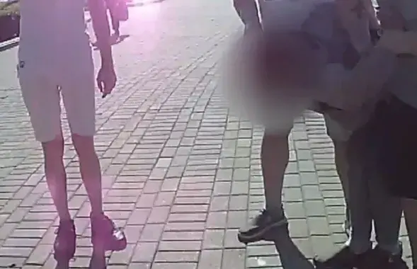 Пассажиры сами задержали хулигана
