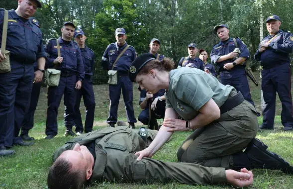 Полицейские на занятиях
