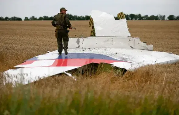 Збіты "Боінг" MH17
