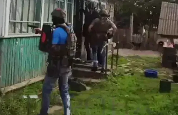 Вооруженные силовики
