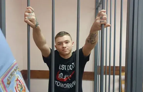 Мікіта Залатароў
