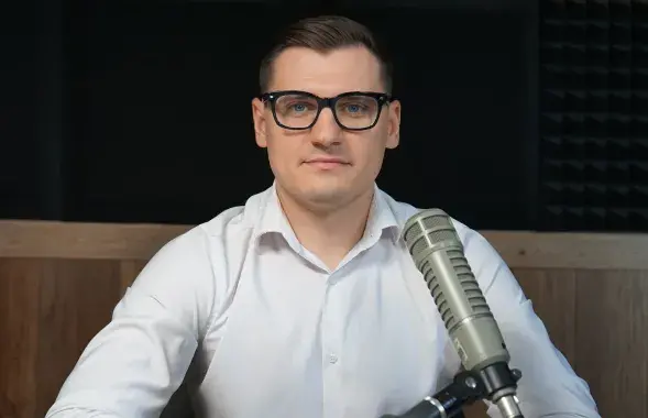 Артём Брухан
