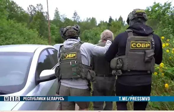 Затрыманне чальцоў секты
