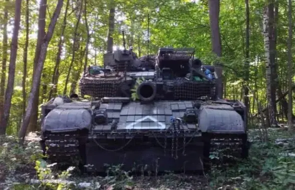 Украінскі танк у Курскай вобласці
