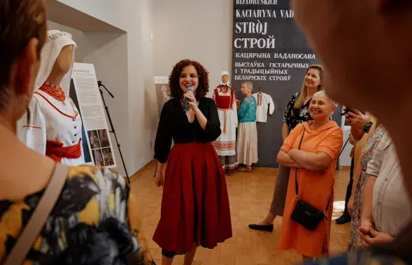 Выступае Кацярына Ваданосава
