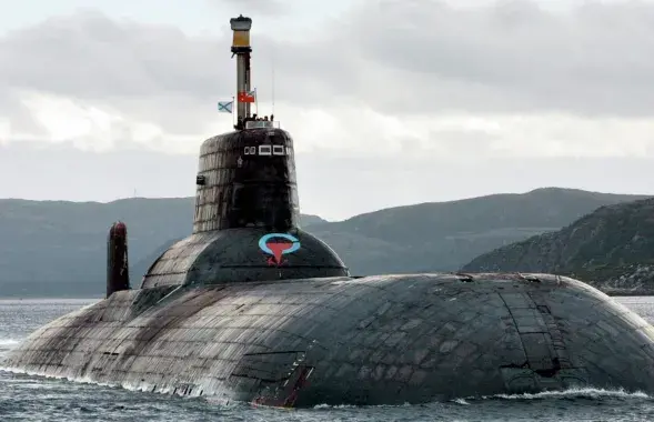 Российская атомная подводная лодка типа "Акула"
