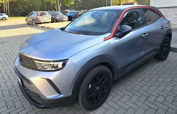 Opel Mokka остался на границе
