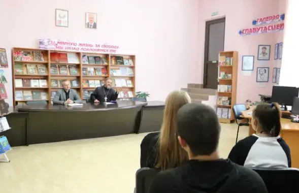 Ідэолаг і святар
