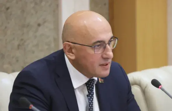 Министр информации Марат Марков
