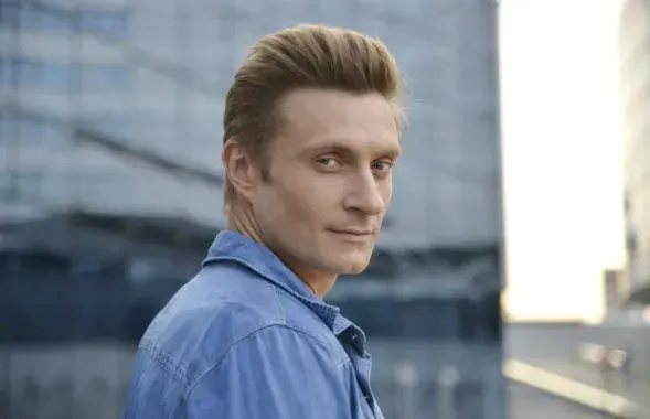 Руслан Чарнецкі
