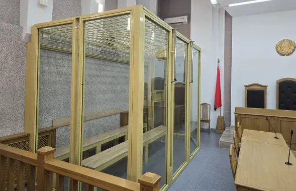У Мінску судзяць коміка Славу Камісаранку
