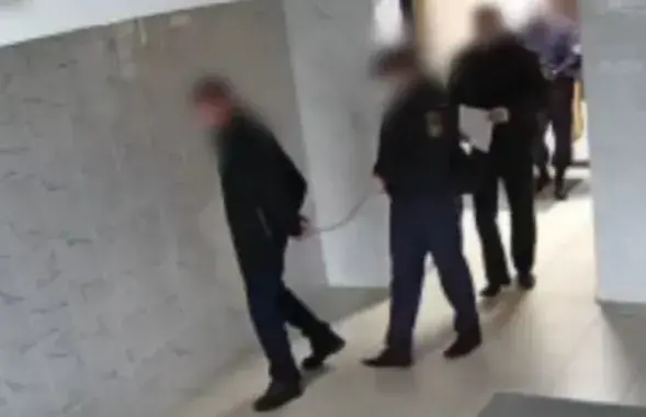 Падазраваных змясцілі пад варту

